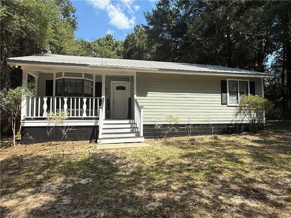 1001 Caroline Avenue, Daphne, AL 36526