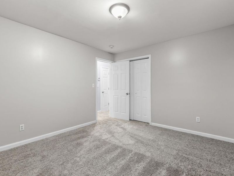 2477 Westwood Northern Boulevard, Cincinnati, OH 45211 Photo 16
