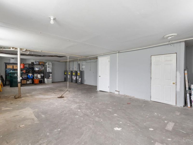 2477 Westwood Northern Boulevard, Cincinnati, OH 45211 Photo 26