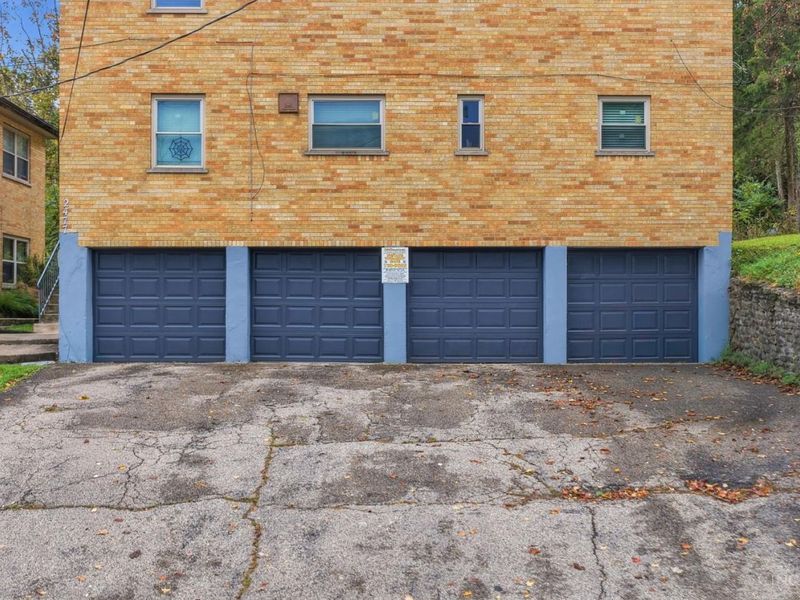 2477 Westwood Northern Boulevard, Cincinnati, OH 45211 Photo 28