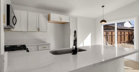 8540 Red Baron Boulevard, Reno, NV 89506 Photo