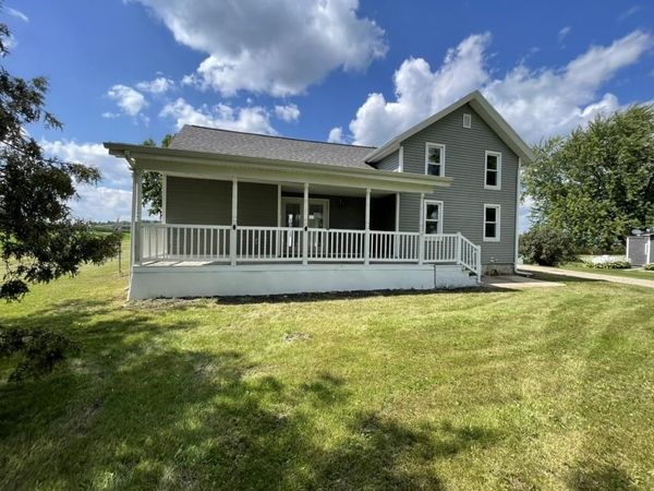 N1613 MANLEY ROAD, Greenville, WI 54942