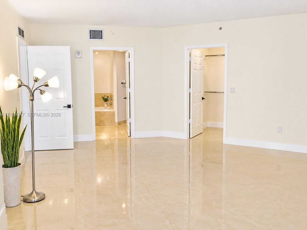 2030 S Douglas Rd , Unit 414, Coral Gables, FL 33134 Photo