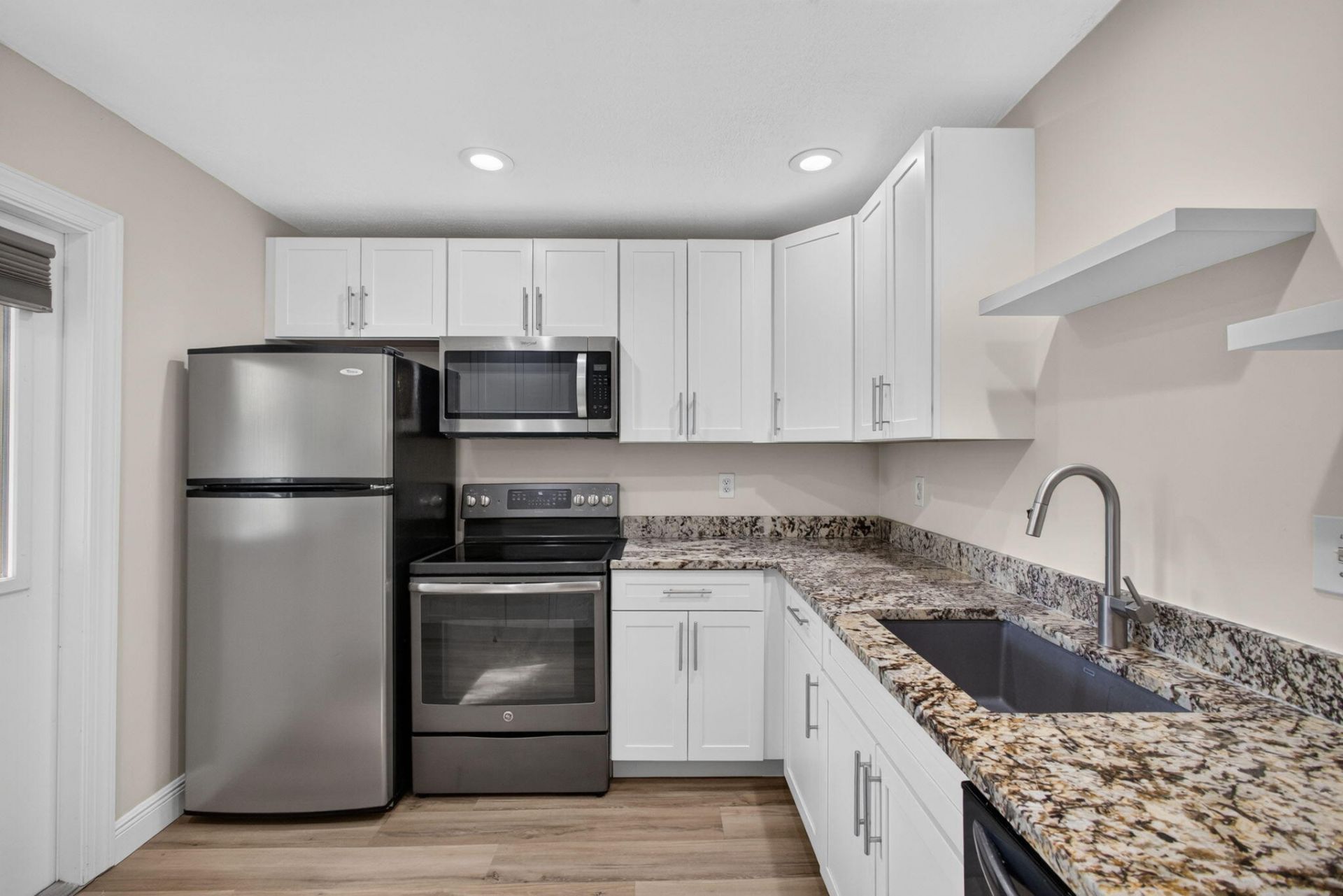 2425 Niki Jo Lane, Palm Beach Gardens, FL 33410 Photo