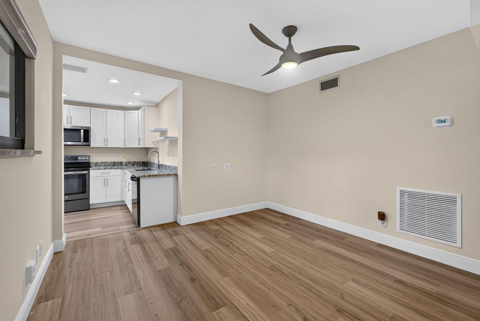 2425 Niki Jo Lane, Palm Beach Gardens, FL 33410 Photo