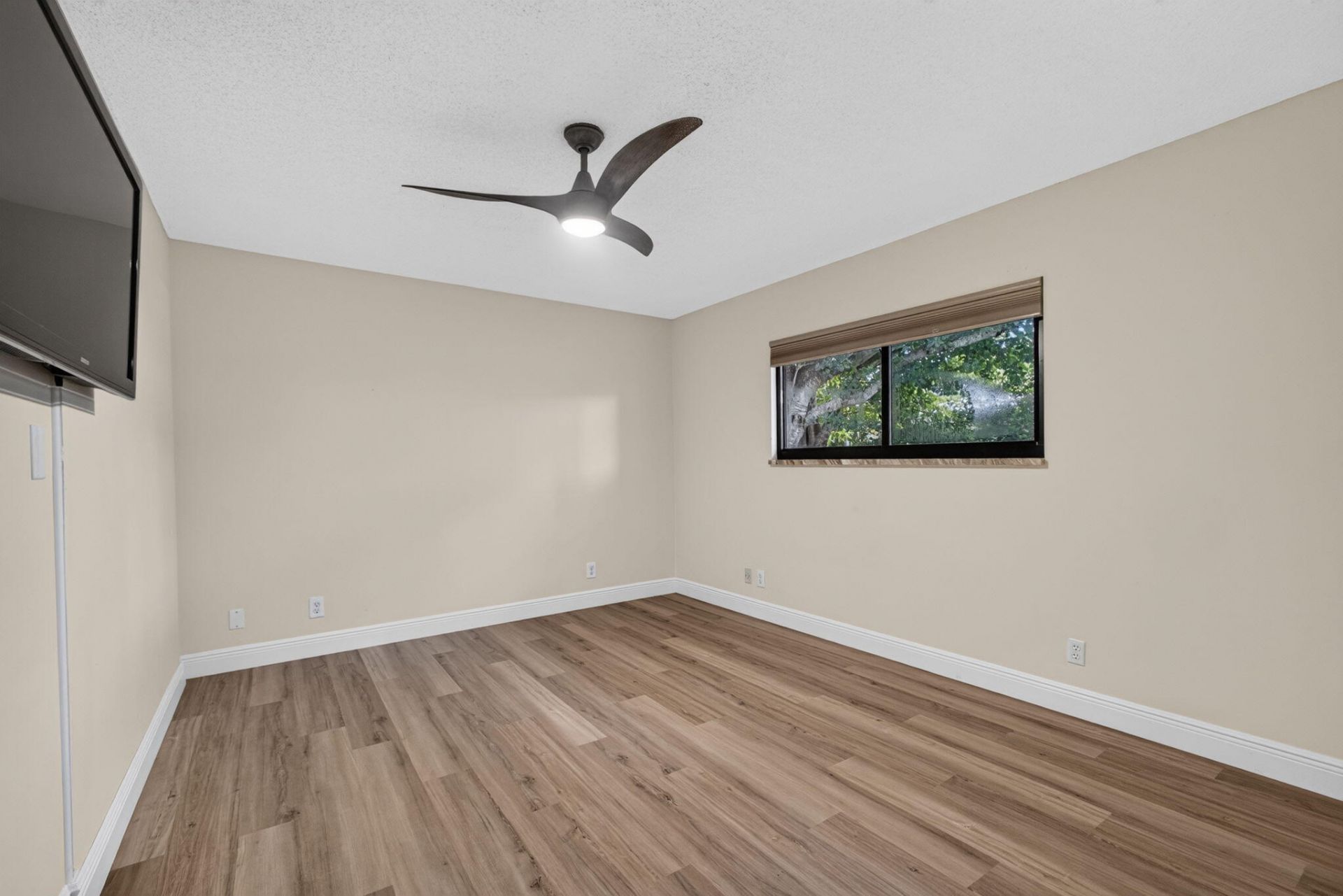 2425 Niki Jo Lane, Palm Beach Gardens, FL 33410 Photo