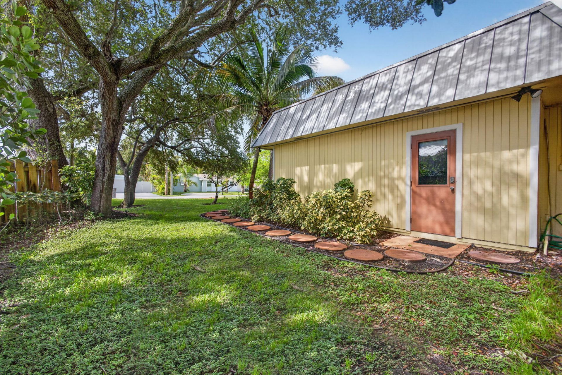2425 Niki Jo Lane, Palm Beach Gardens, FL 33410 Photo