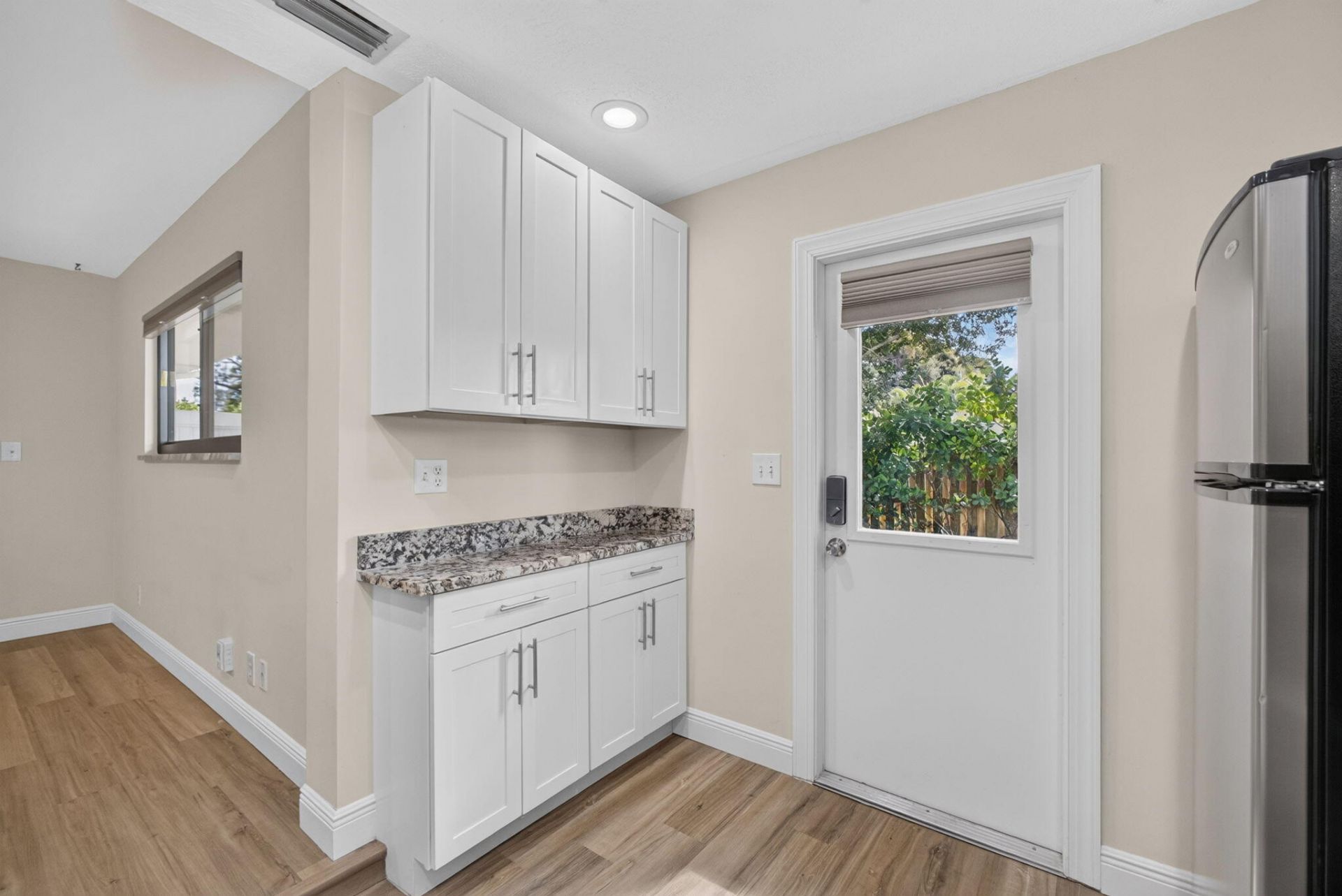 2425 Niki Jo Lane, Palm Beach Gardens, FL 33410 Photo