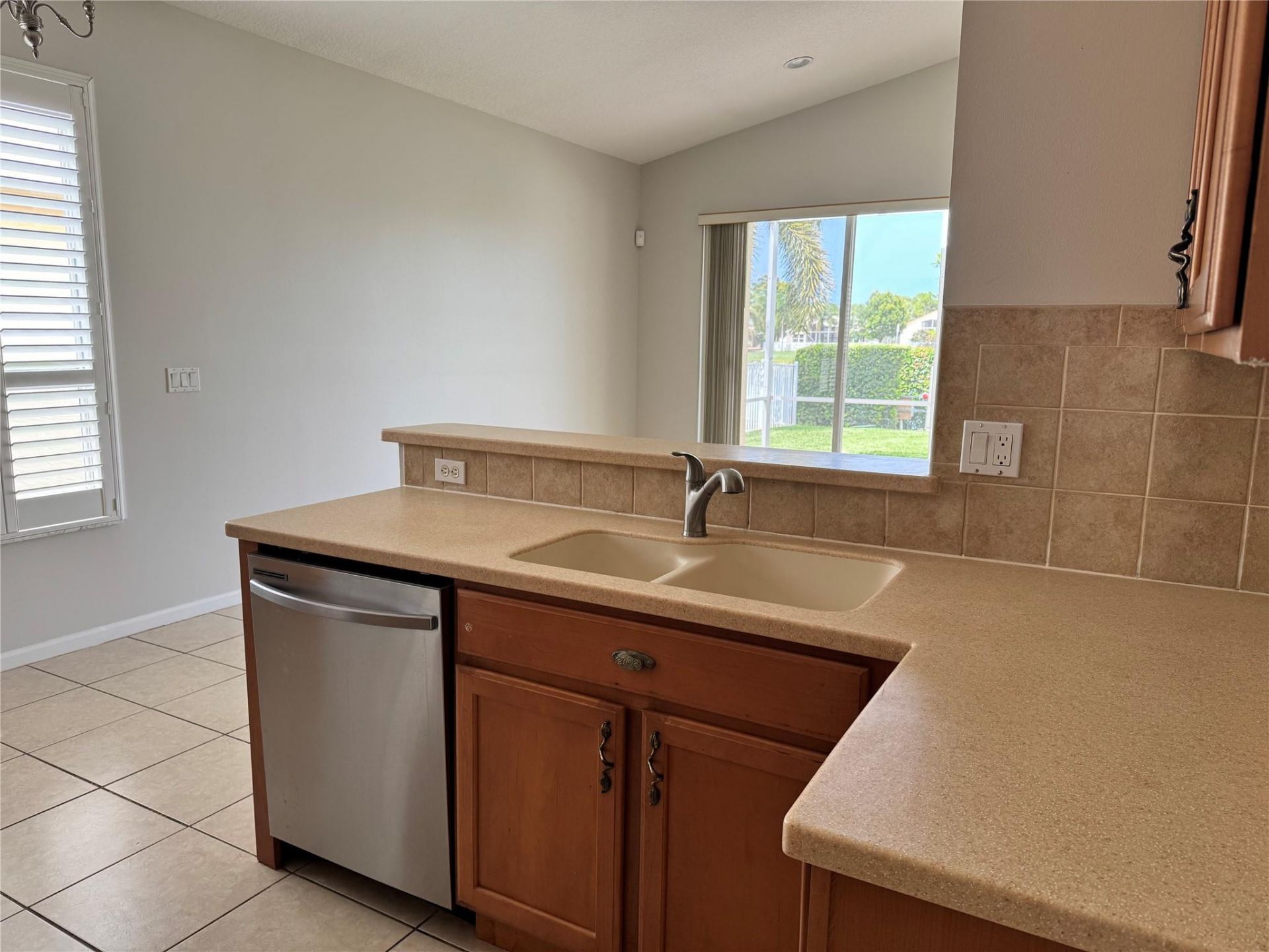 1057 SE Westminster Place, Stuart, FL 34997 Photo