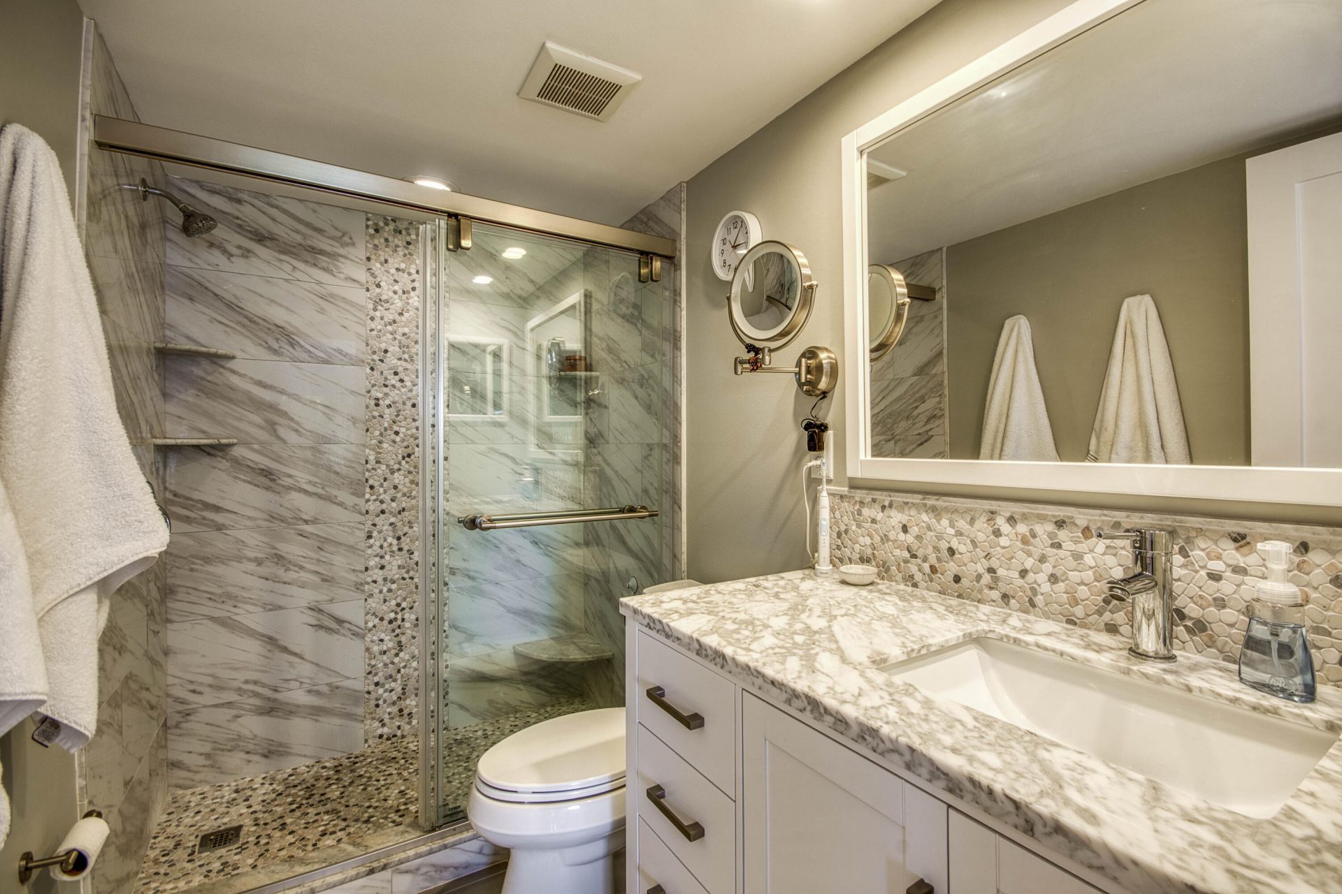 13369 Touchstone Place, Unit 201, Palm Beach Gardens, FL 33418 Photo