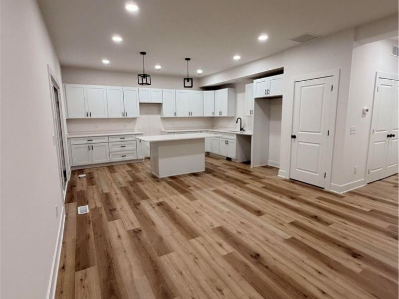 4746 Glenn Lodge Road, Mentor, OH 44060 Photo 5