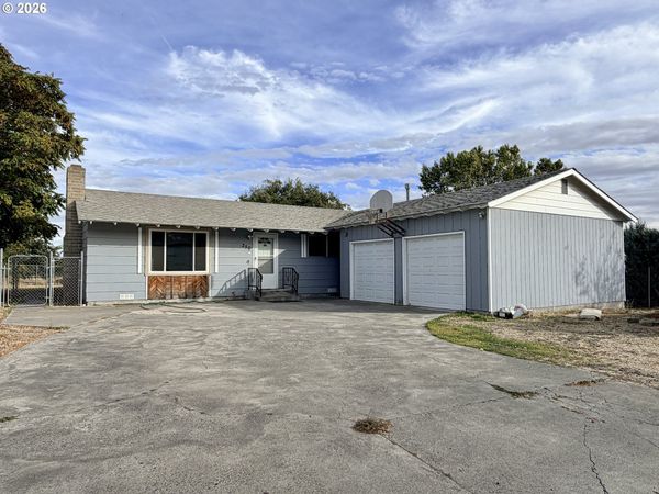 250 WILLOW DR, Stanfield, OR 97875