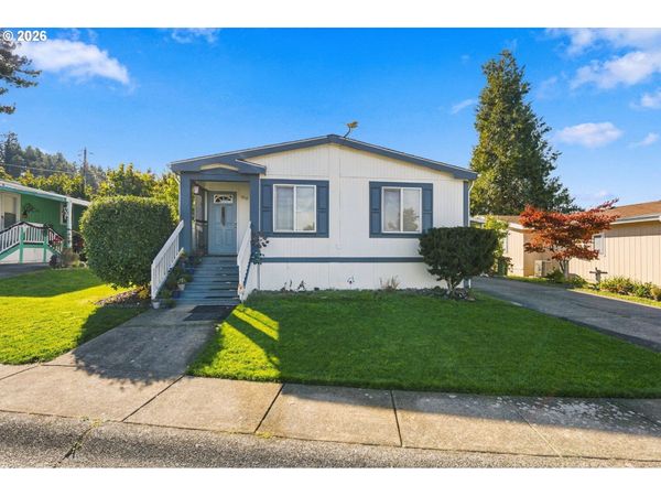 1313 E MONROE AVE, Cottage Grove, OR 97424