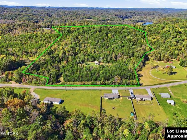 1421 Belltown Rd, Tellico Plains, TN 37385