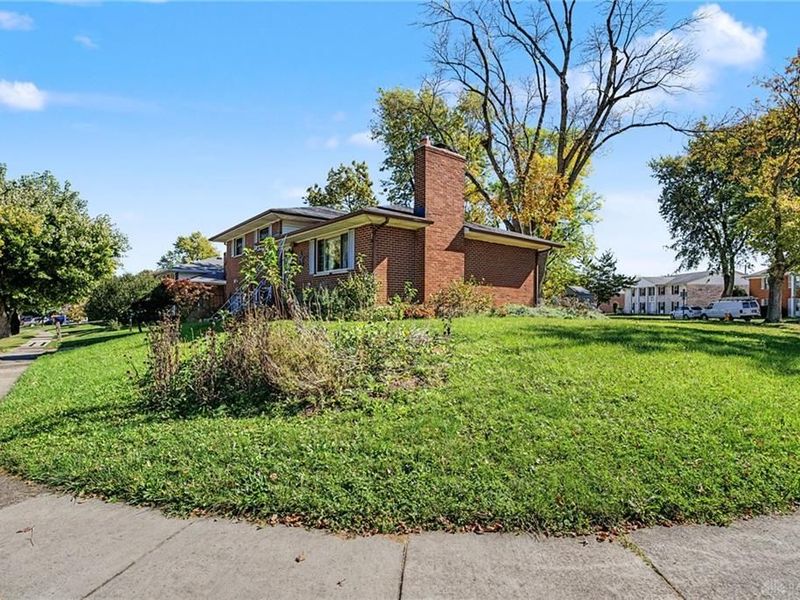 3836 Benfield Drive, Kettering, OH 45429 Photo 3
