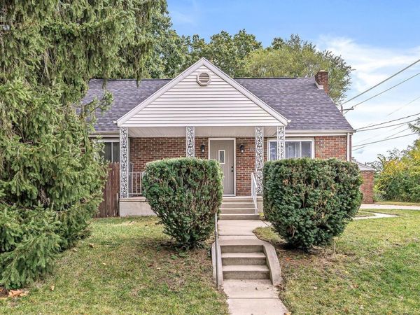 436 S 32nd Street, South Bend, IN 46615