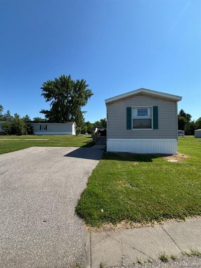 4101 S Sheridan Road, Unit 246, Lennon Village, Mi 48449 Main Photo