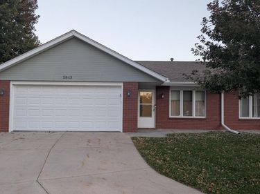 5843 Woodridge Court, Unit 10, Lincoln, NE 68506