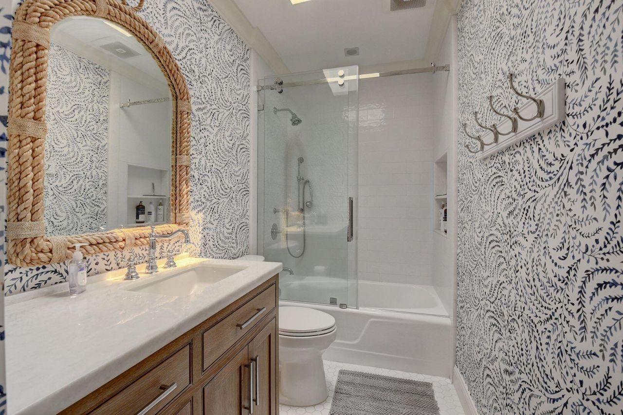 1920 S Ocean Boulevard, Unit 2-D, Delray Beach, FL 33483 Photo