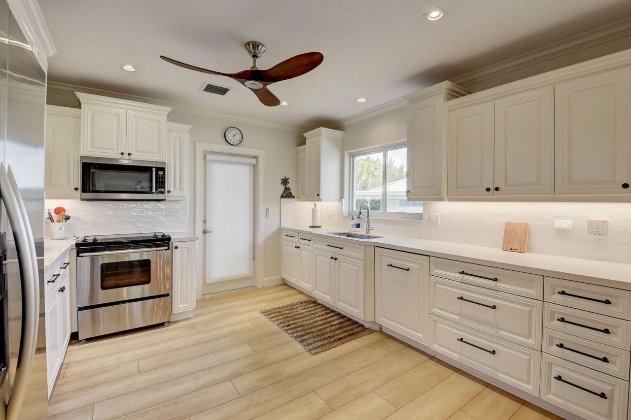 1920 S Ocean Boulevard, Unit 2-D, Delray Beach, FL 33483 Photo