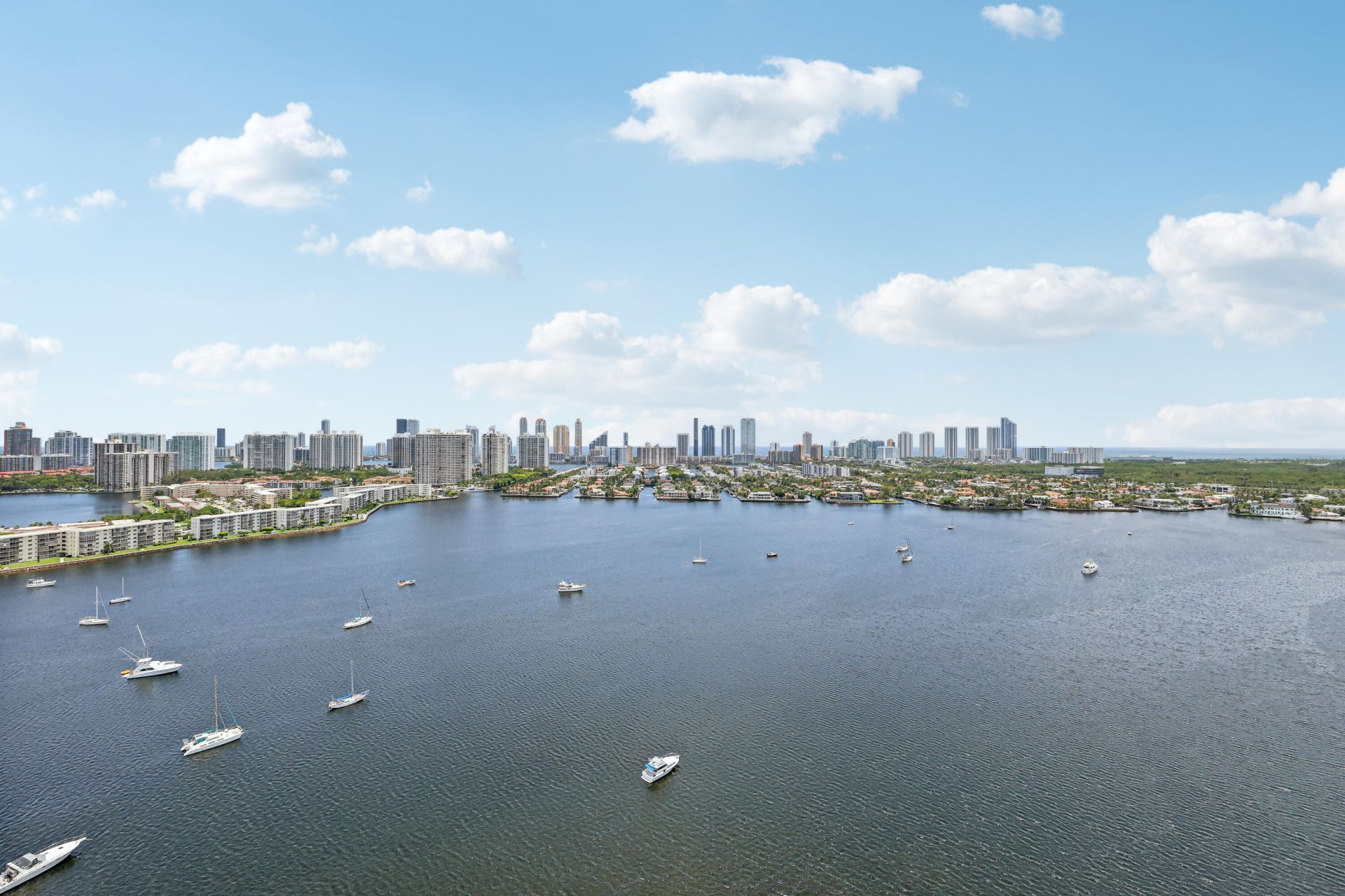 17301 Biscayne Boulevard, Unit PH-7, North Miami Beach, FL 33160 Photo