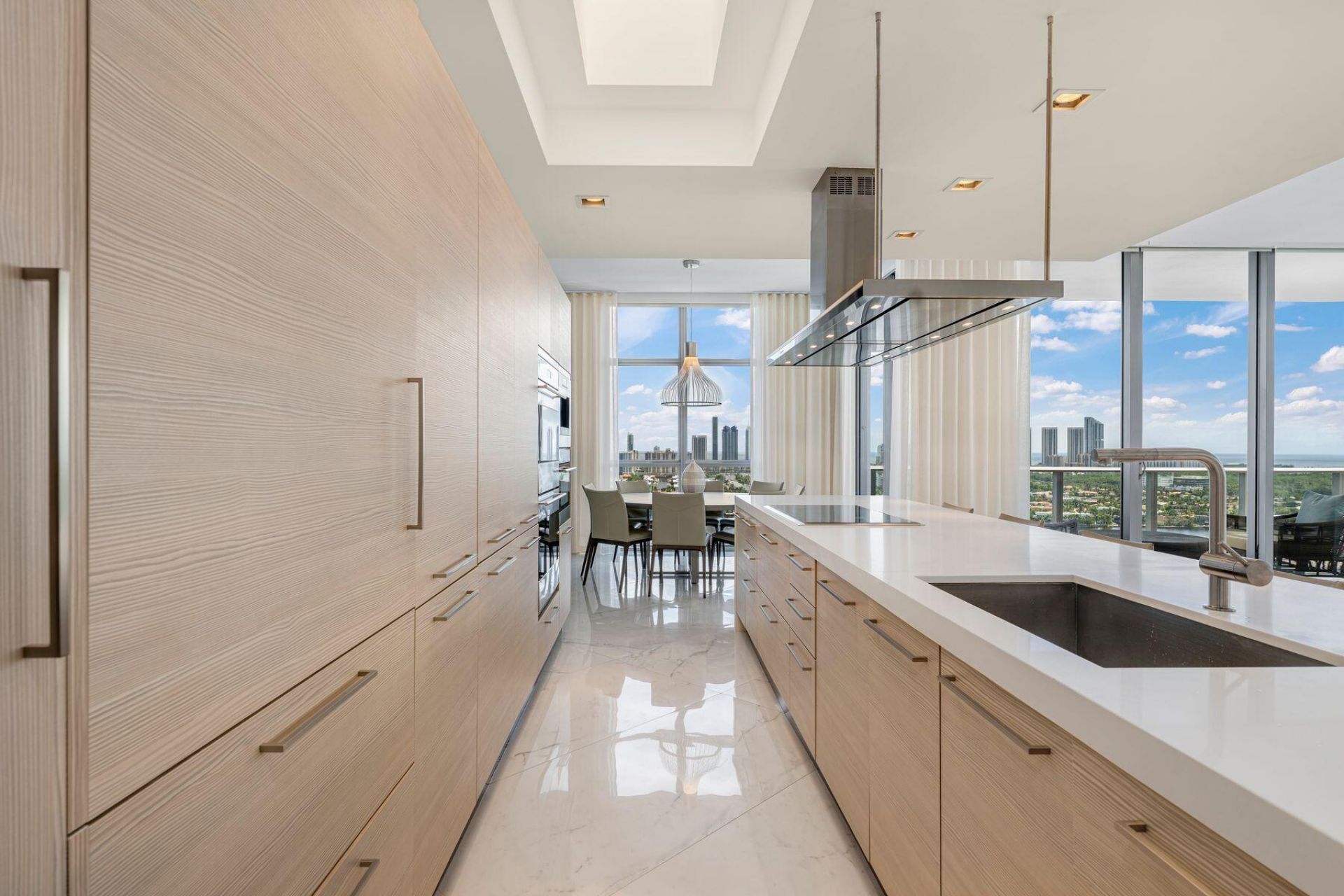 17301 Biscayne Boulevard, Unit PH-7, North Miami Beach, FL 33160 Photo