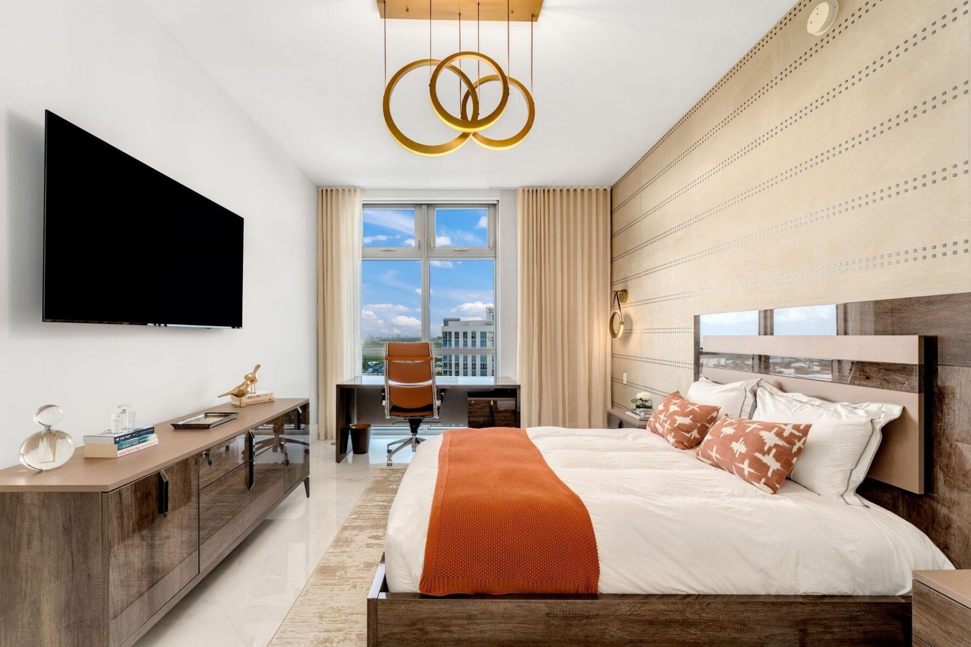 17301 Biscayne Boulevard, Unit PH-7, North Miami Beach, FL 33160 Photo