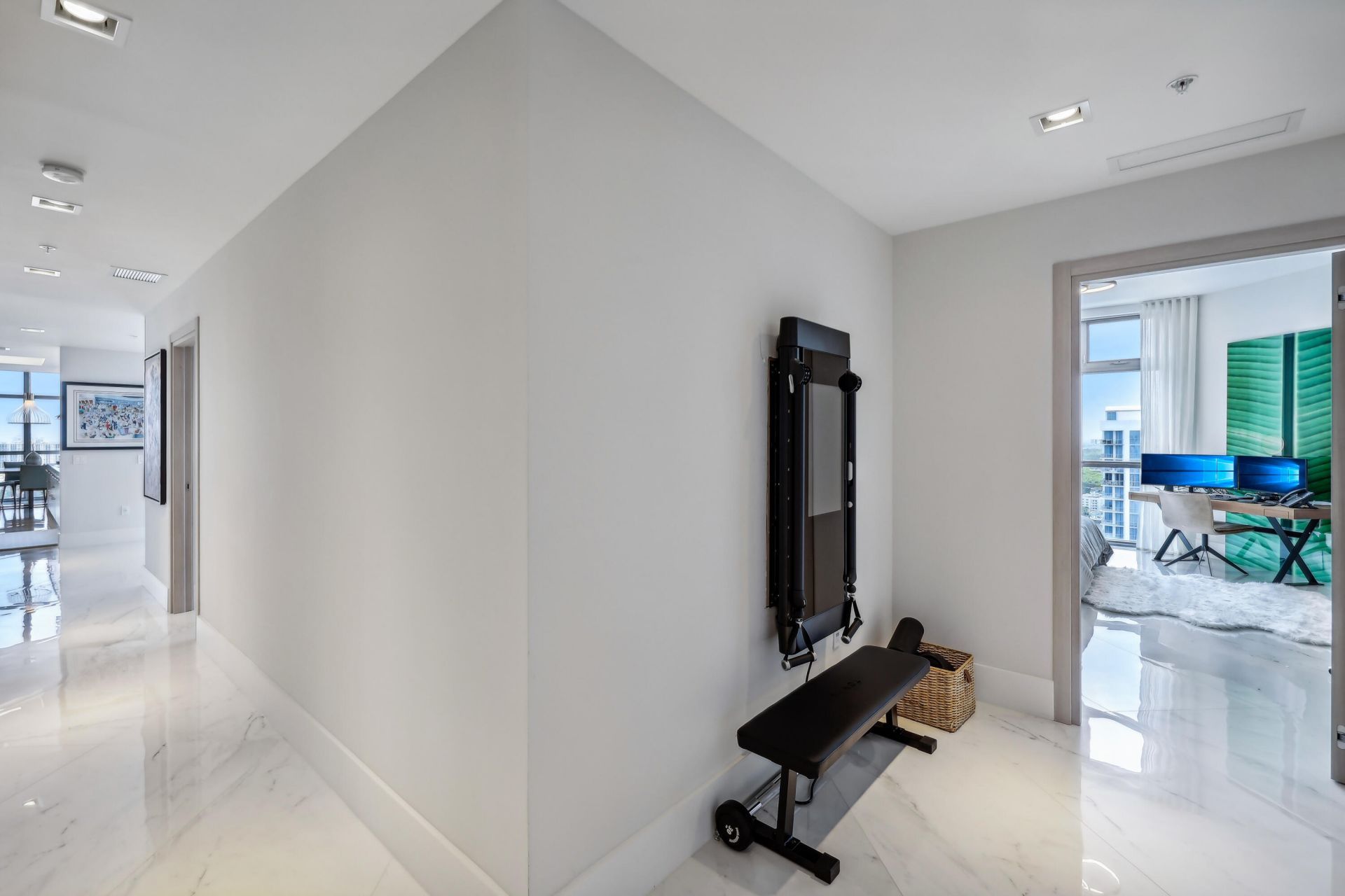 17301 Biscayne Boulevard, Unit PH-7, North Miami Beach, FL 33160 Photo