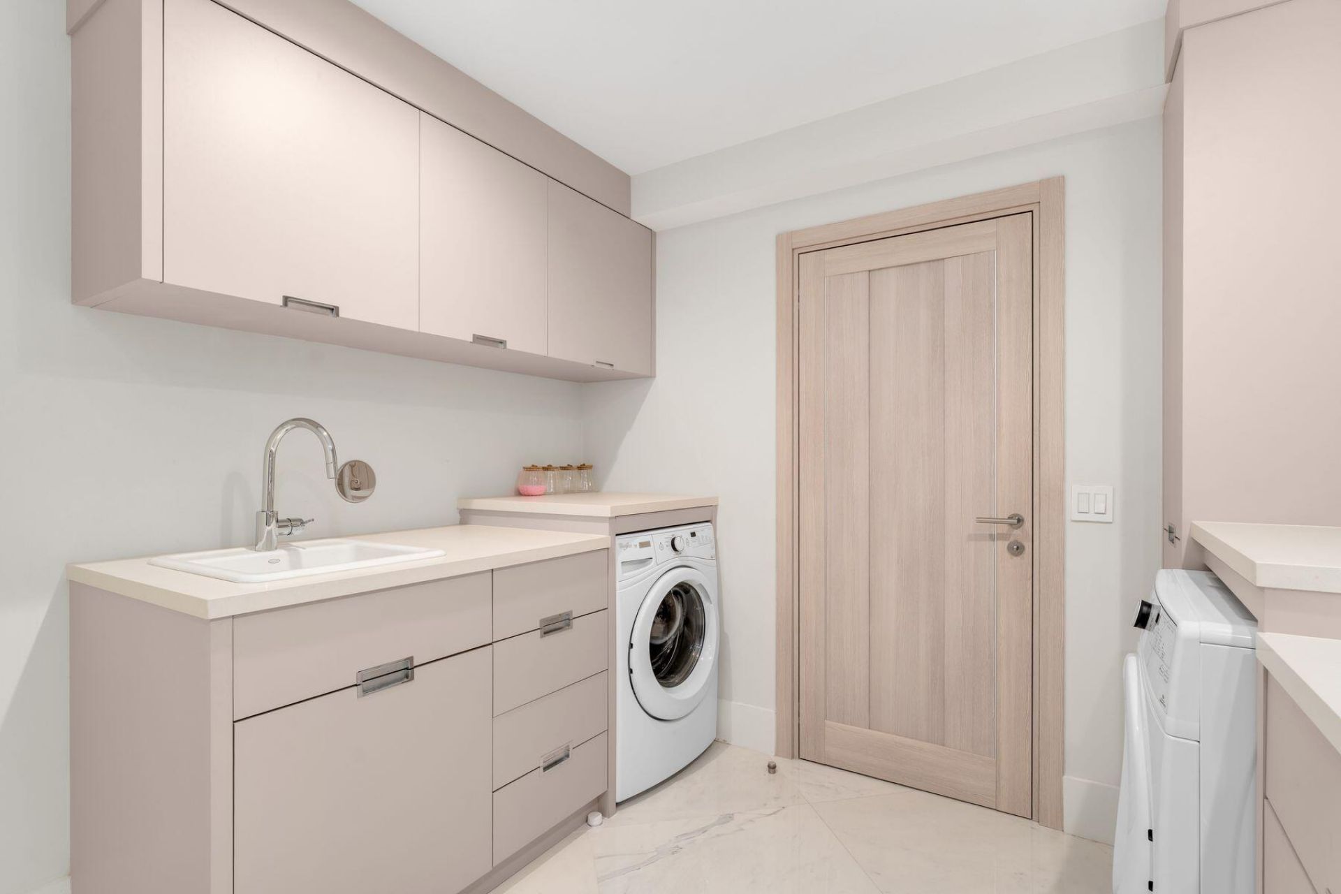 17301 Biscayne Boulevard, Unit PH-7, North Miami Beach, FL 33160 Photo