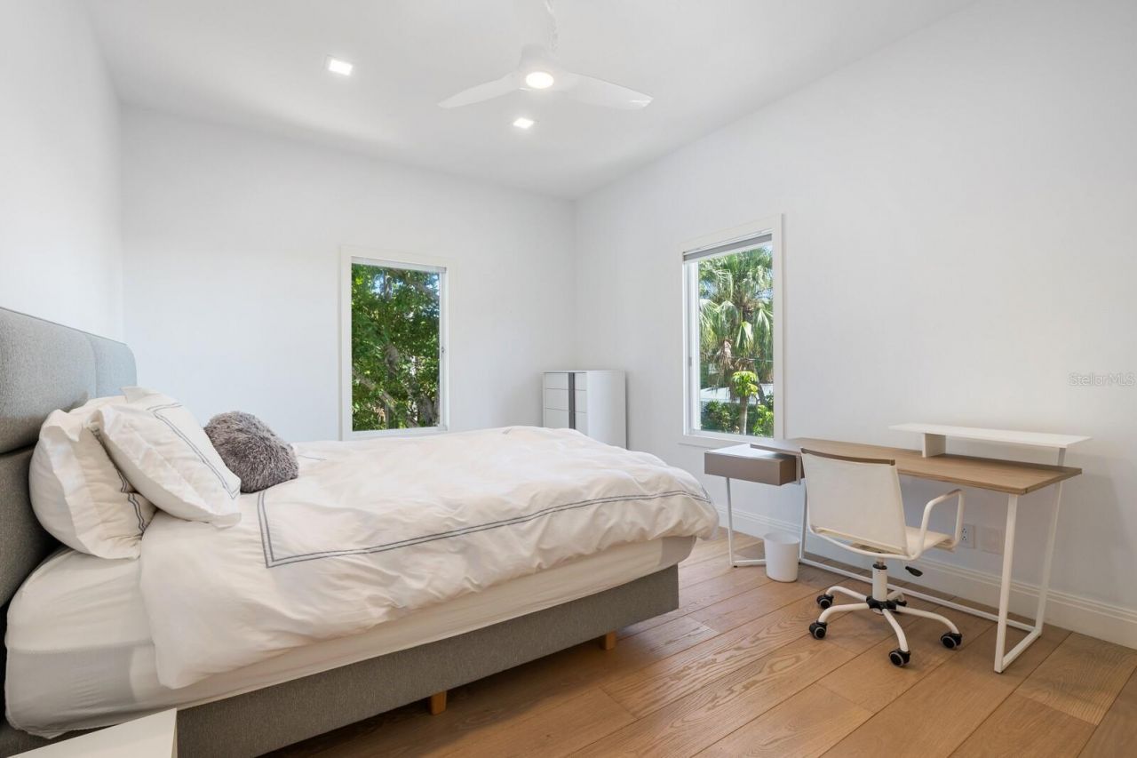 2021 20th Street W, Boca Grande, FL 33921 Photo