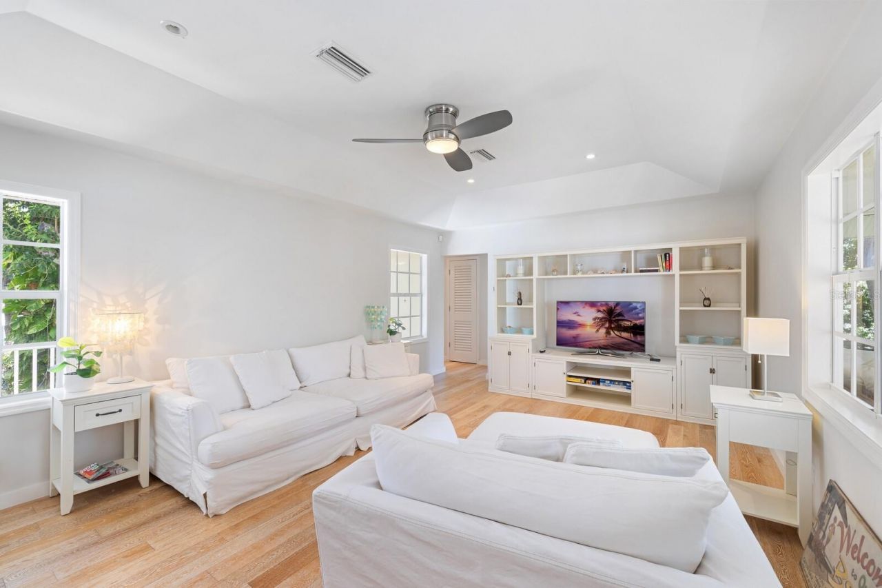 2021 20th Street W, Boca Grande, FL 33921 Photo