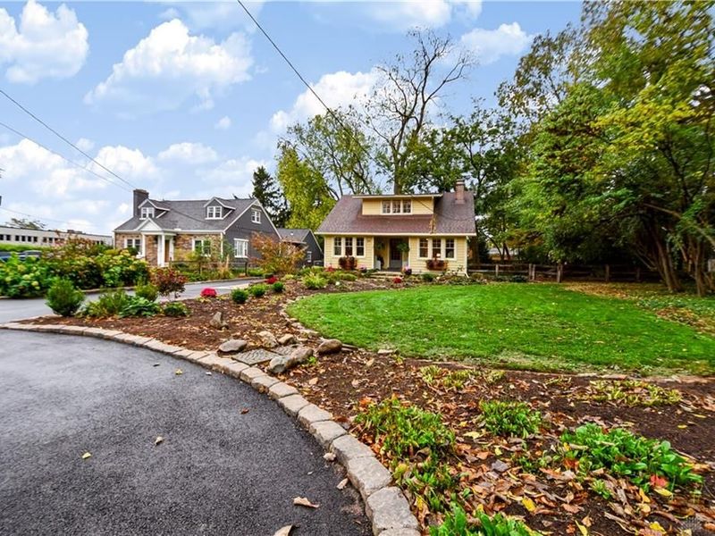 32 W Peach Orchard Road, Oakwood, OH 45419 Photo 2