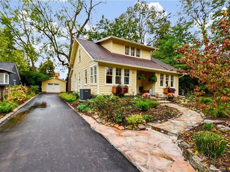 32 W Peach Orchard Road, Oakwood, OH 45419 Photo 3