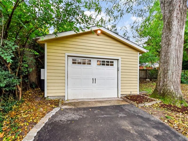 32 W Peach Orchard Road, Oakwood, OH 45419 Photo 35