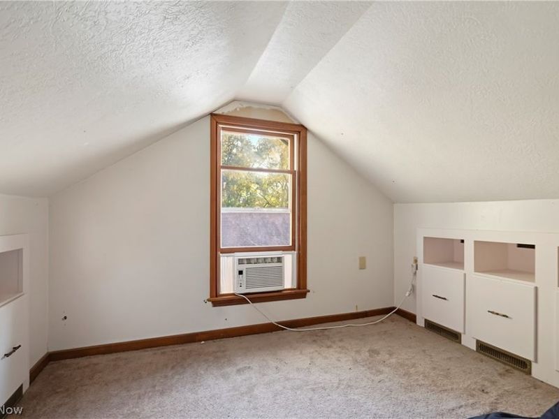 2238 Cooledge Avenue, Akron, OH 44305 Photo 17