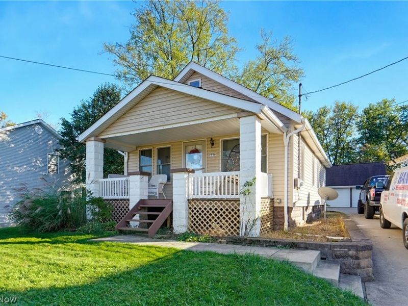 2238 Cooledge Avenue, Akron, OH 44305 Photo 2