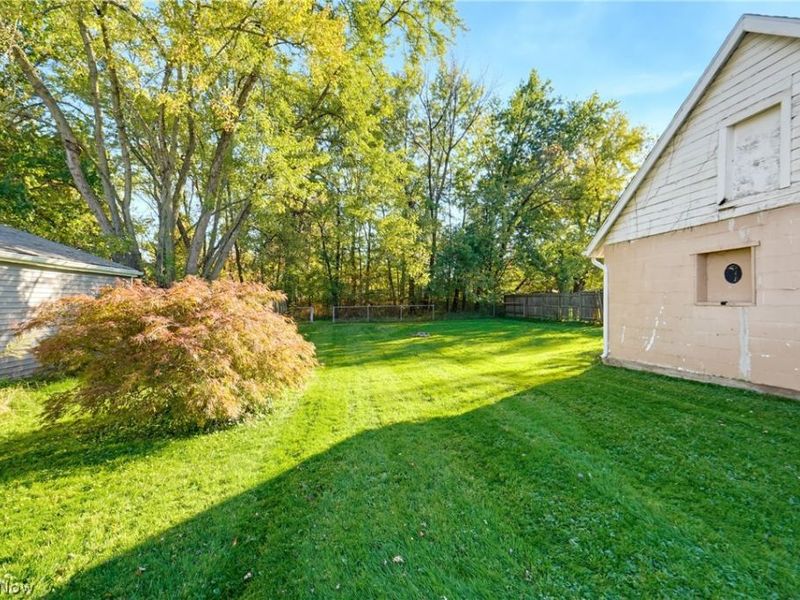 2238 Cooledge Avenue, Akron, OH 44305 Photo 24