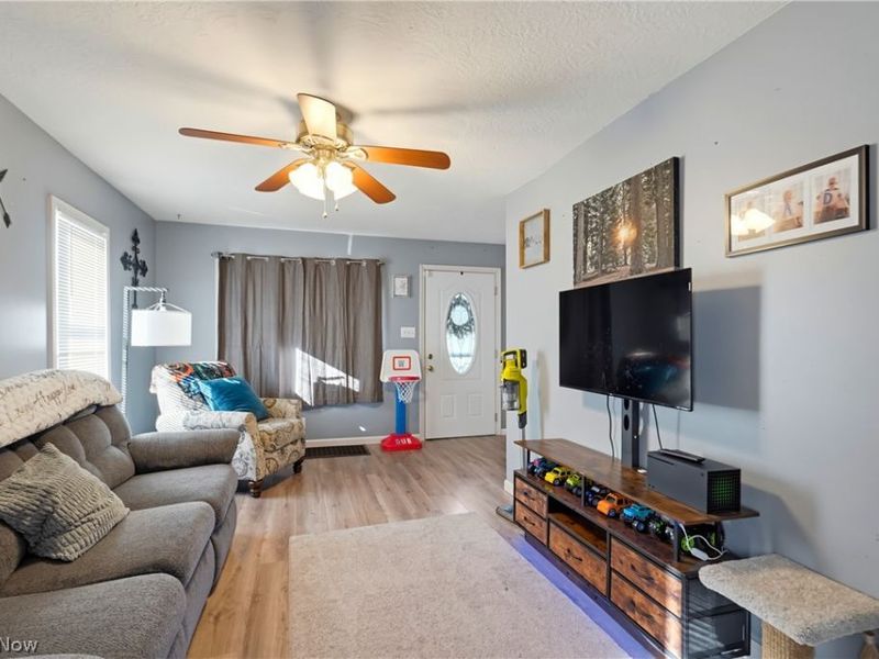 2238 Cooledge Avenue, Akron, OH 44305 Photo 5