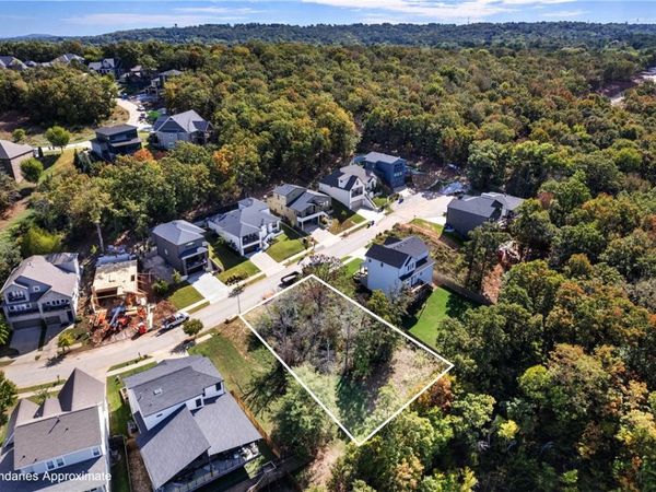 2257 Marks Mill Lane , Fayetteville, AR 72703