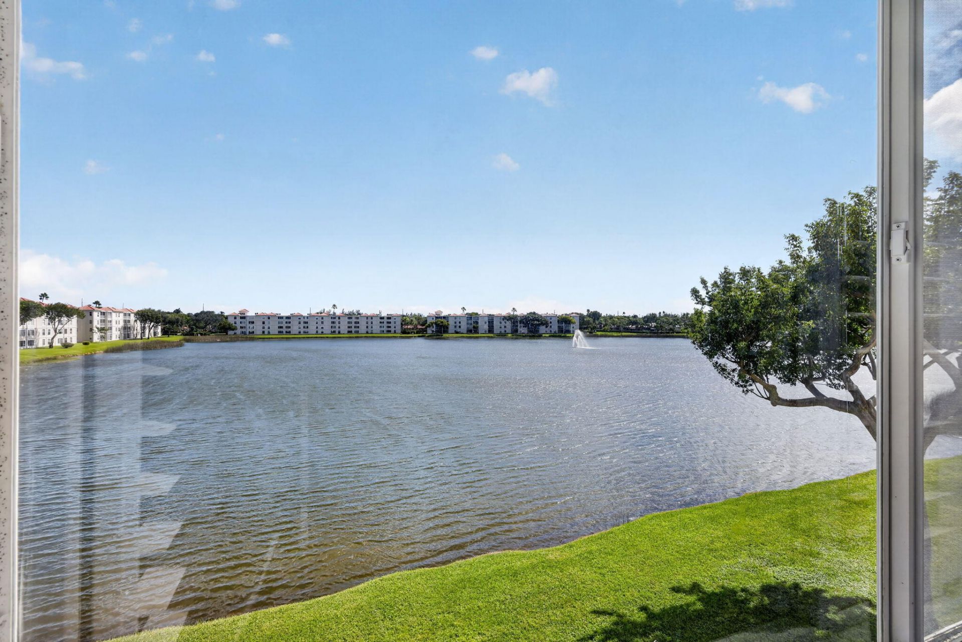 14096 Huntington Pointe Drive, Unit 305, Delray Beach, FL 33484 Photo