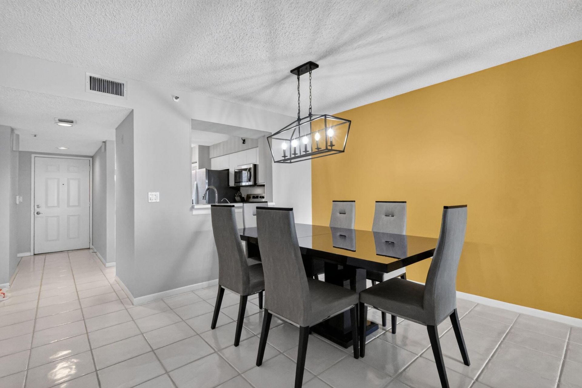 14096 Huntington Pointe Drive, Unit 305, Delray Beach, FL 33484 Photo