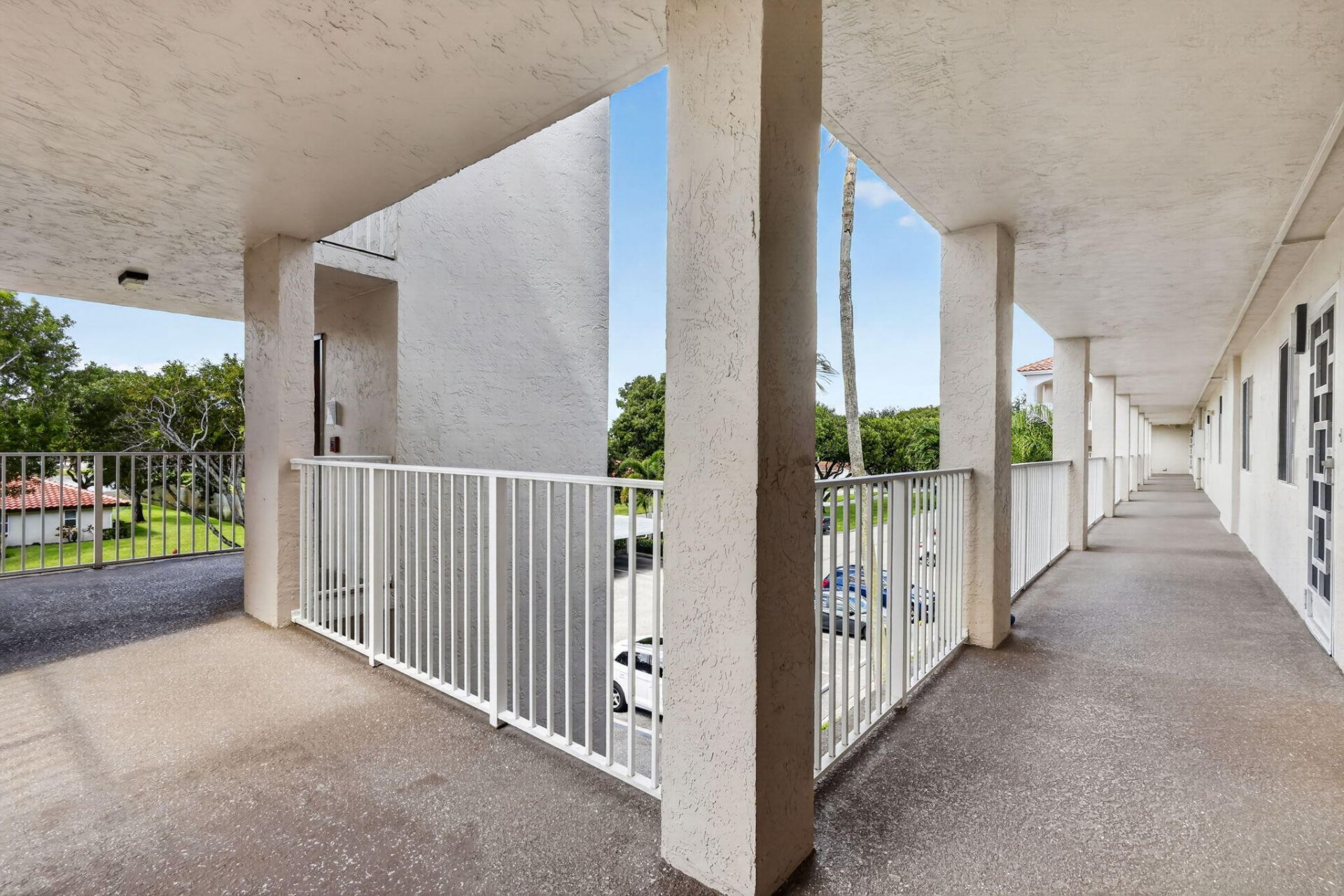 14096 Huntington Pointe Drive, Unit 305, Delray Beach, FL 33484 Photo