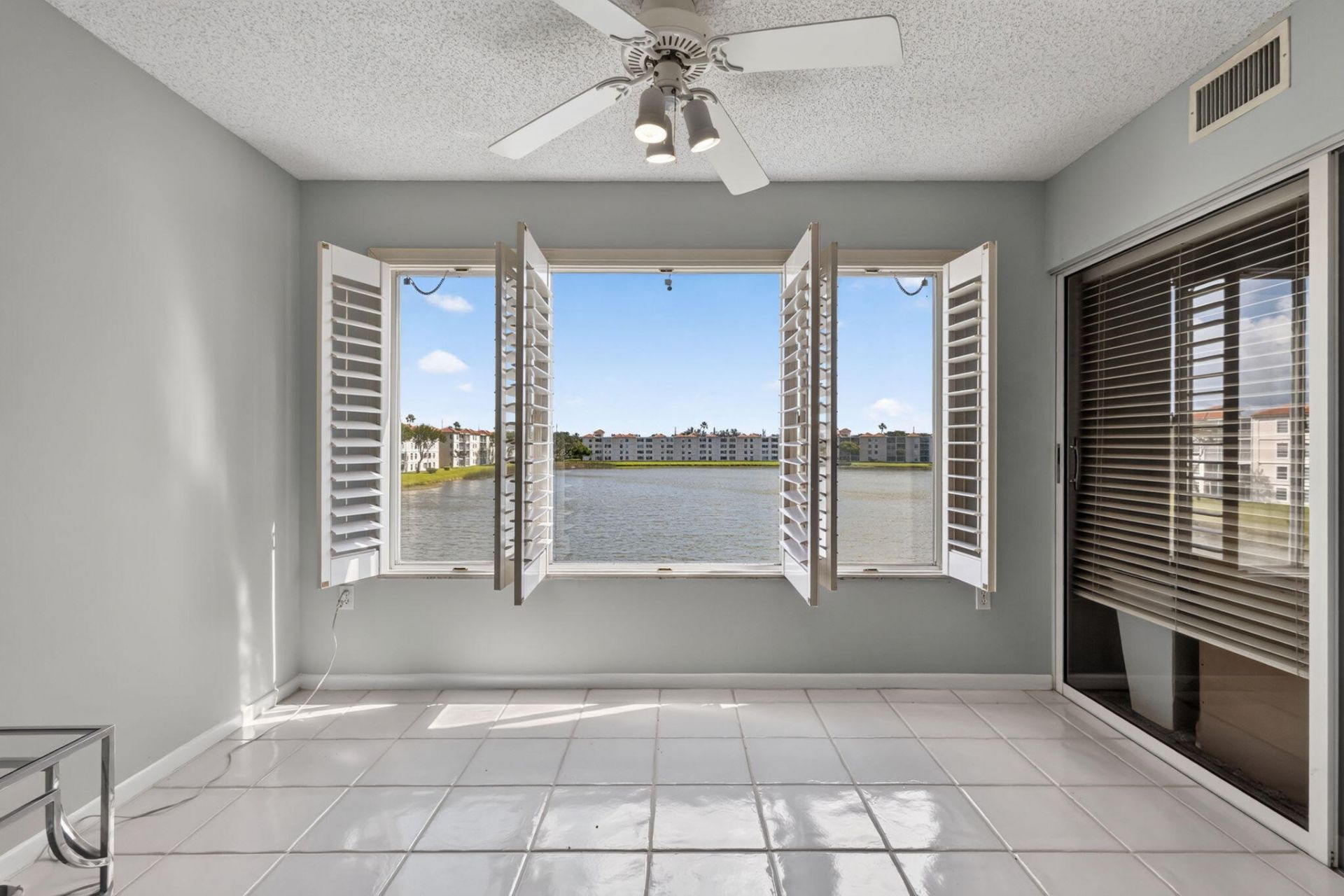 14096 Huntington Pointe Drive, Unit 305, Delray Beach, FL 33484 Photo
