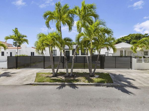 2244 SW 10TH Street, Miami, FL 33135