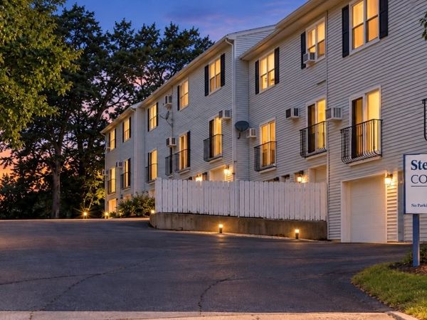25 Gediminas St, Unit 25, Worcester, MA 01610