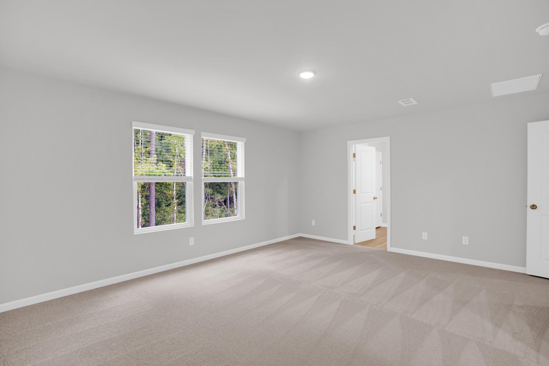 824 Meadowbrook Lane Photo 20