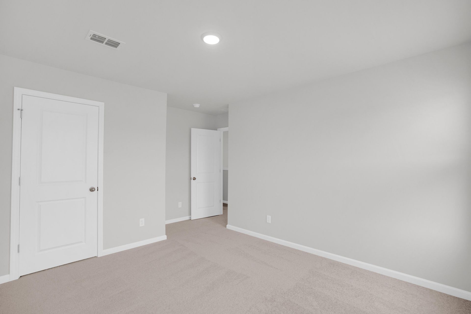 824 Meadowbrook Lane Photo 27
