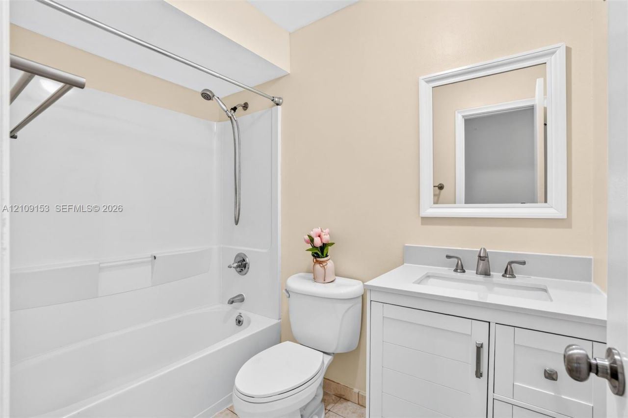 8500 NW 3rd St , Pembroke Pines, FL 33024 Photo