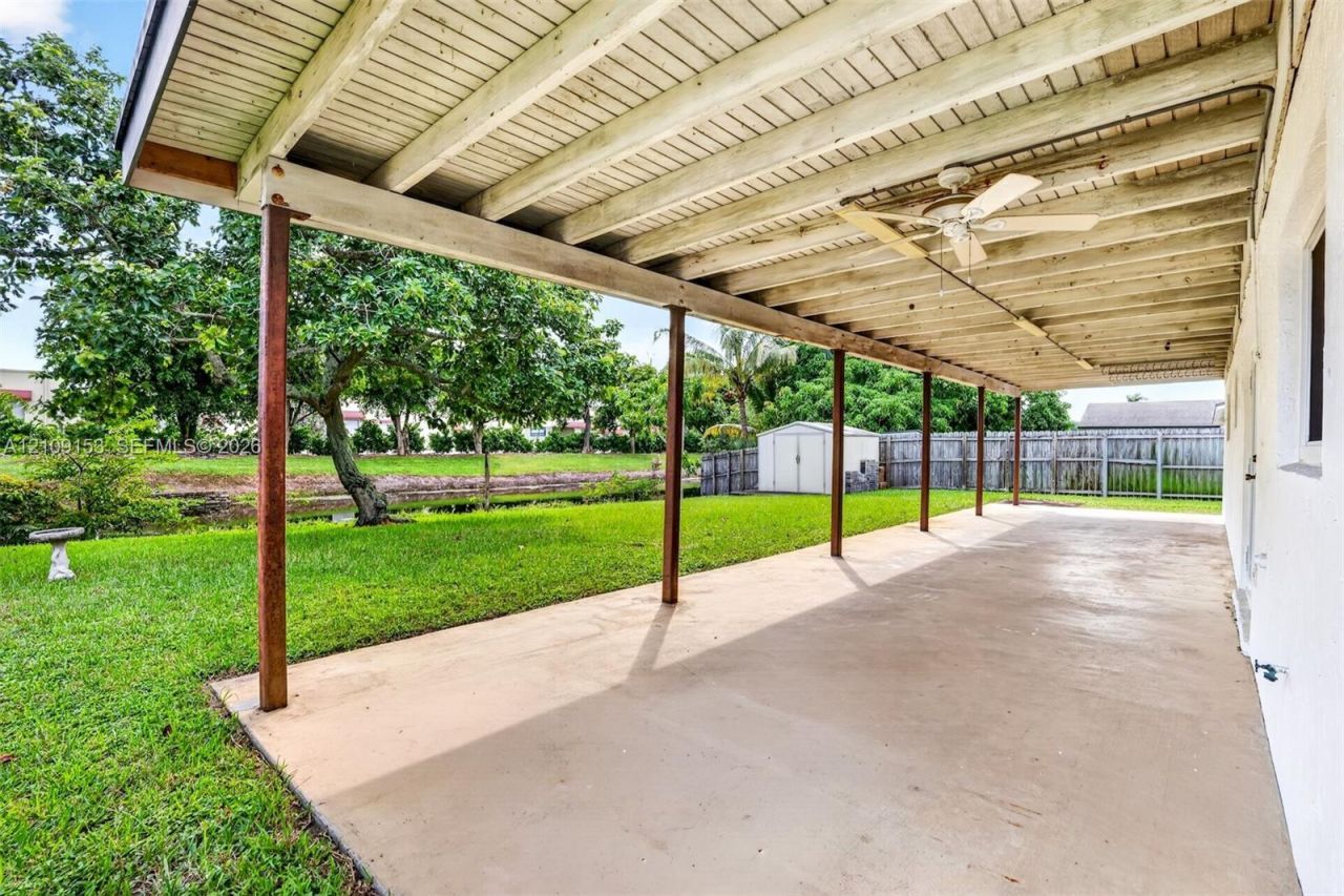 8500 NW 3rd St , Pembroke Pines, FL 33024 Photo