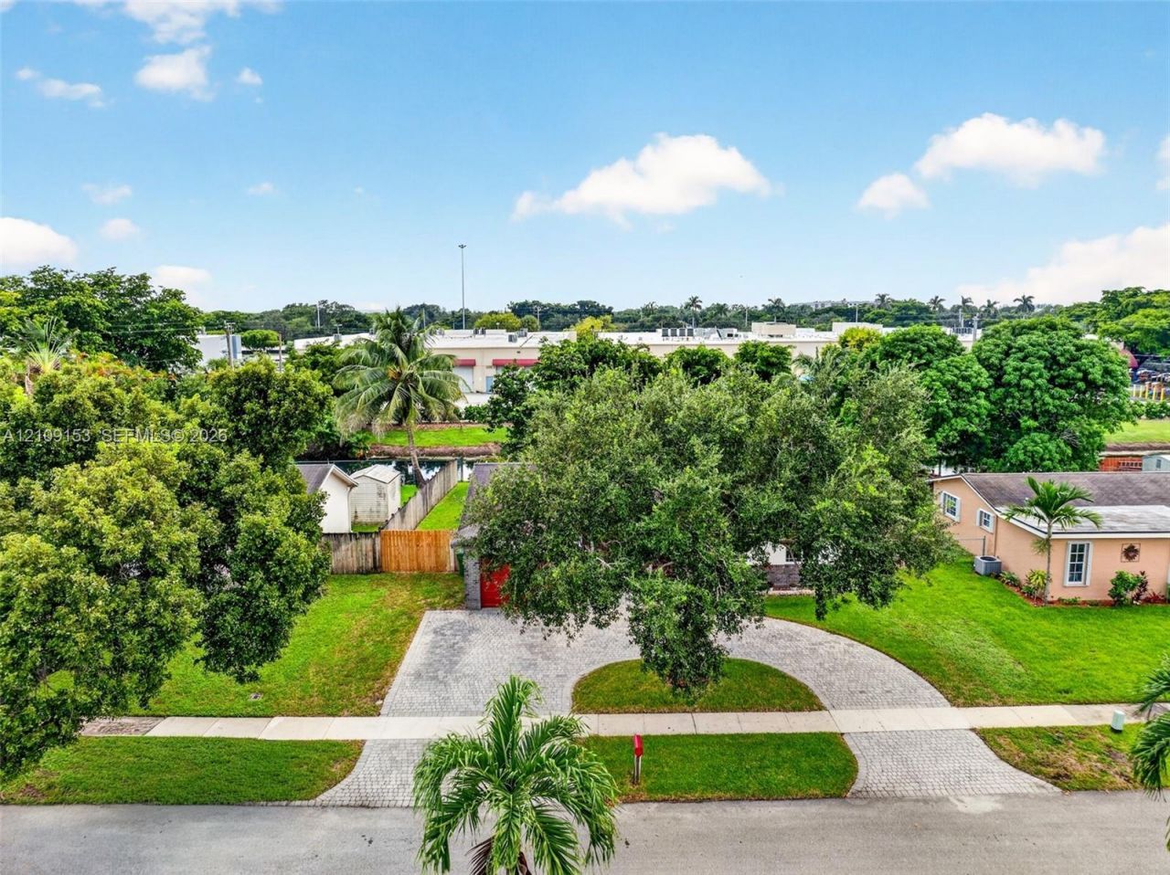 8500 NW 3rd St , Pembroke Pines, FL 33024 Photo